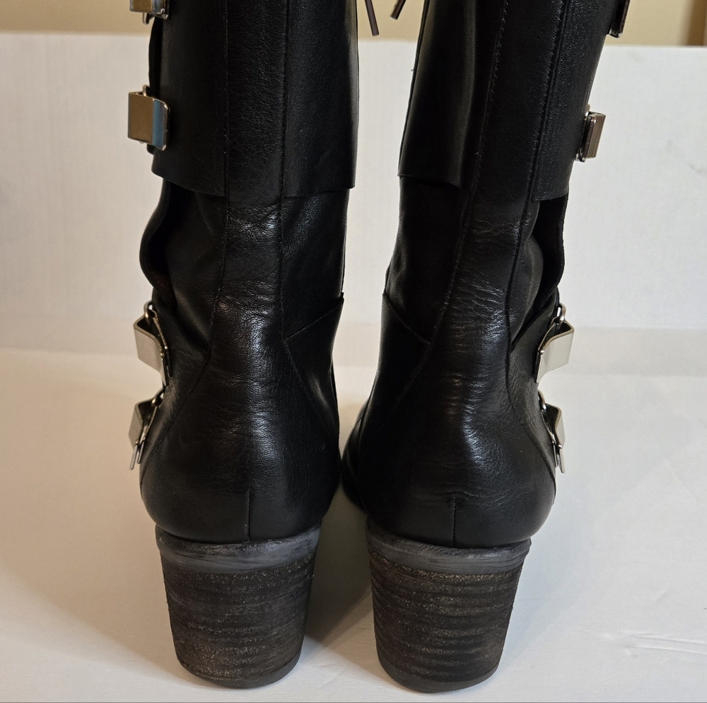 Donald J. Pliner Women's Black Leather Ankle Boots, Buckle, Sz. 6 - Picture 5 of 16